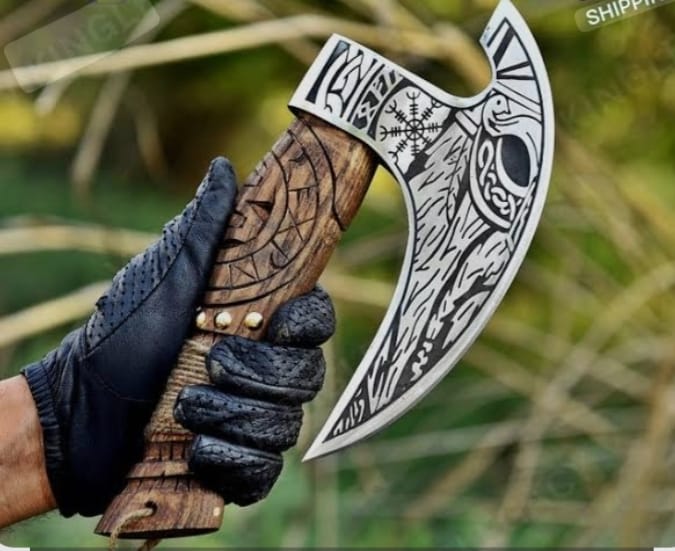 Viking Axe Pizza Cutter – Stainless Steel Blade