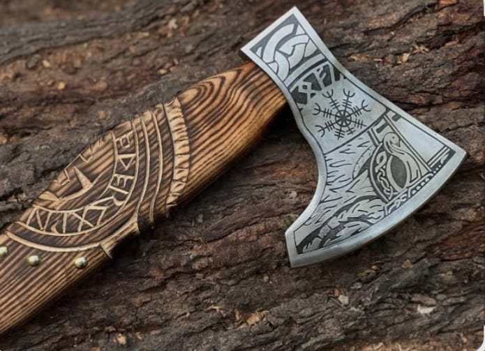 Handcrafted Viking Axe with Engraved Steel Head